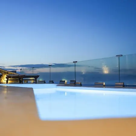 Rea By Elite Estates *